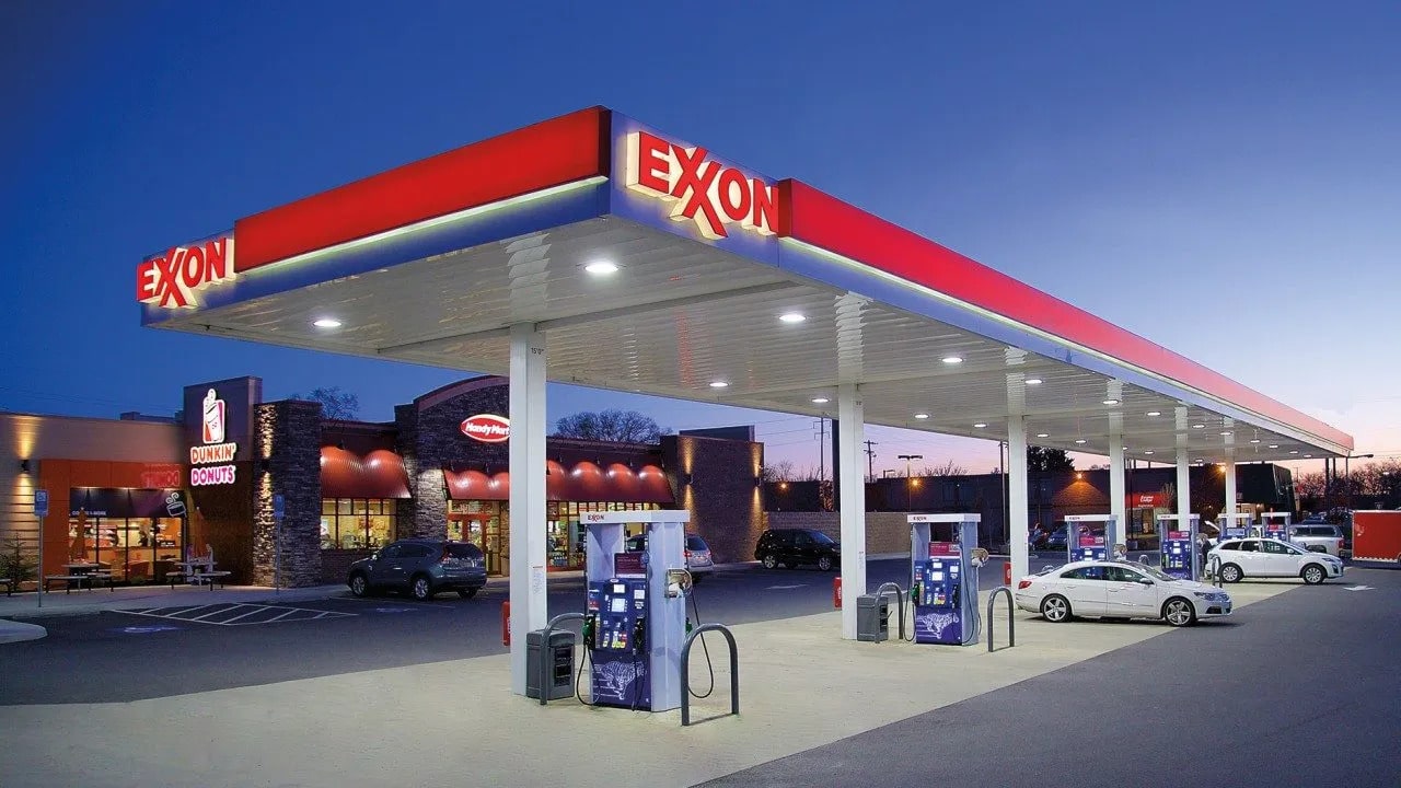 Exxon Mobile Social Media
